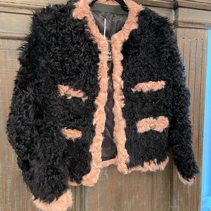 ✖️✖️SOLD✖️✖️ NEW Fur Coat